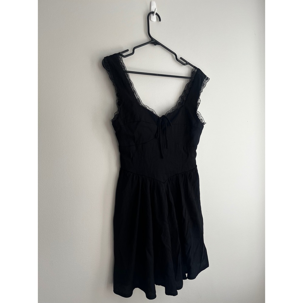 Forever 21 Black Lace Trim Tie Front Mini Dress Fit Flare Size M Keyhole Y2K
